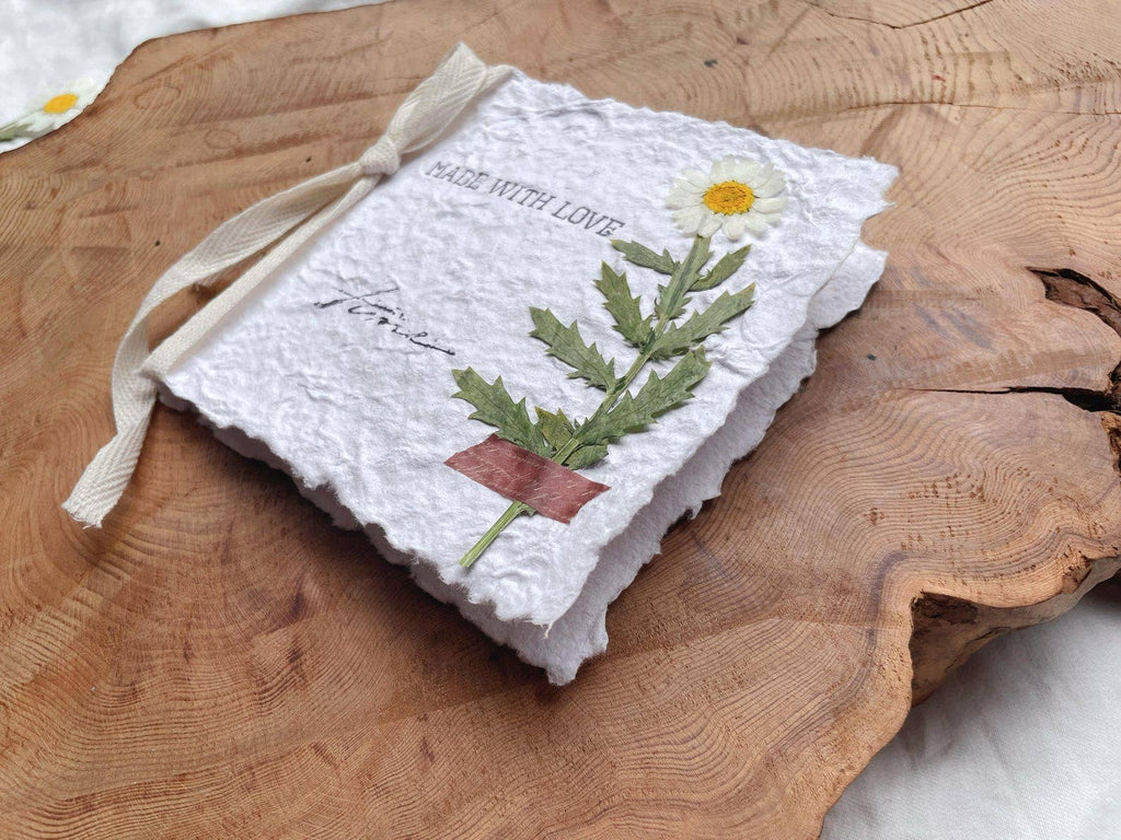 Large Pure Heart Handmade Daisy Thank You Card